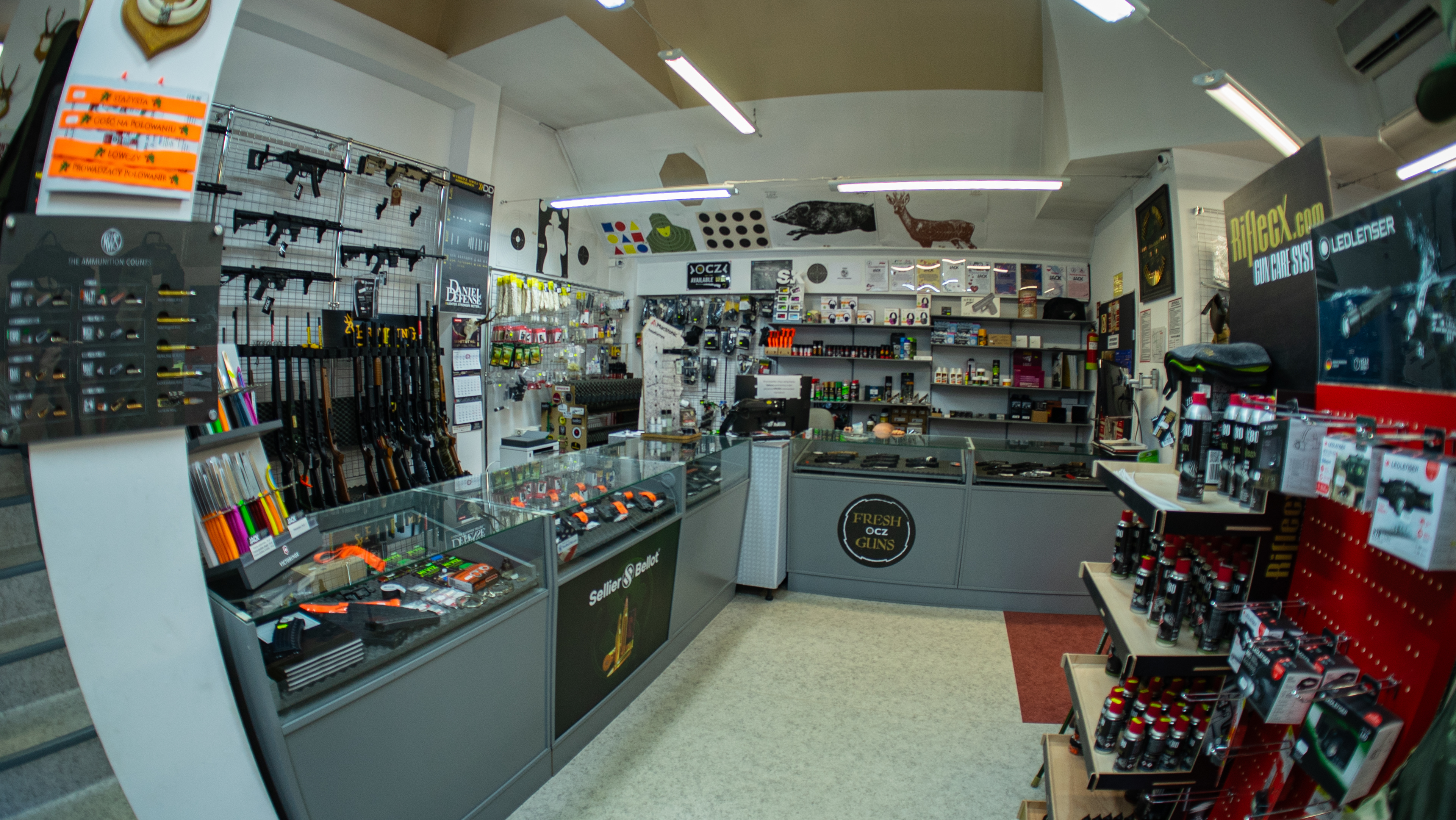 sklep z bronią